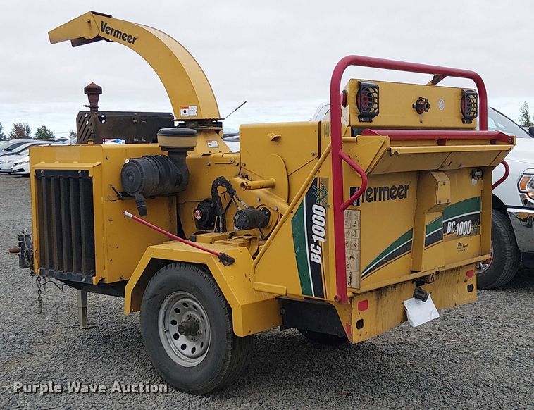 image for item YA1109 2017 Vermeer BC1000XL wood chipper