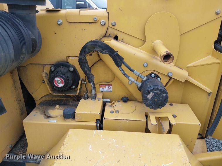 image for item YA1109 2017 Vermeer BC1000XL wood chipper