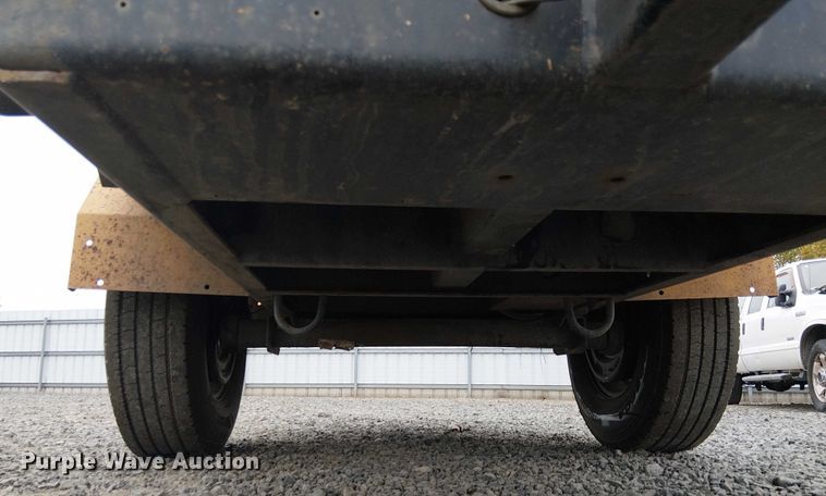 image for item YA1109 2017 Vermeer BC1000XL wood chipper