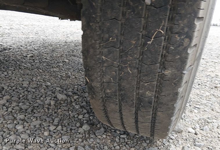 image for item YA1109 2017 Vermeer BC1000XL wood chipper