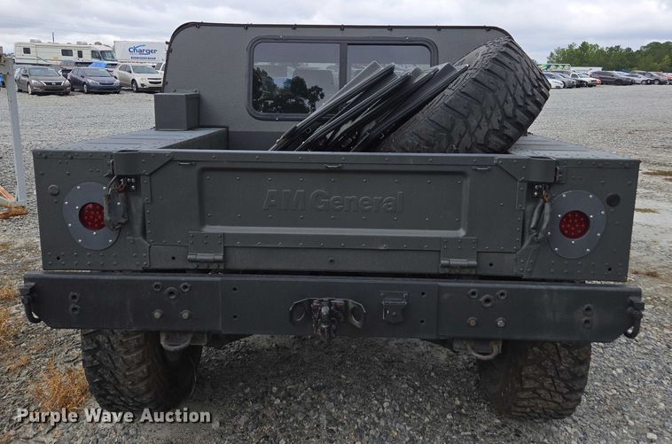 image for item YA1148 1986 AM General M998 Humvee SUV