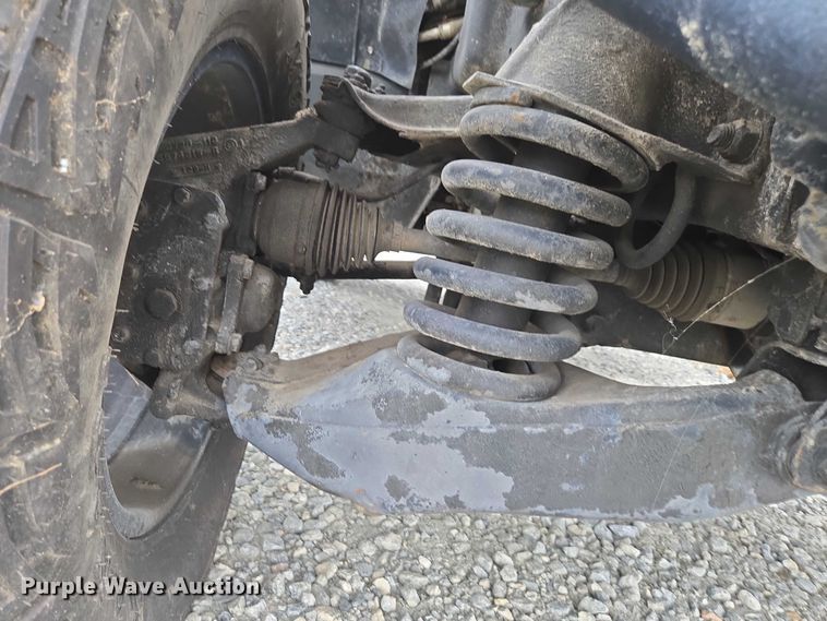 image for item YA1148 1986 AM General M998 Humvee SUV