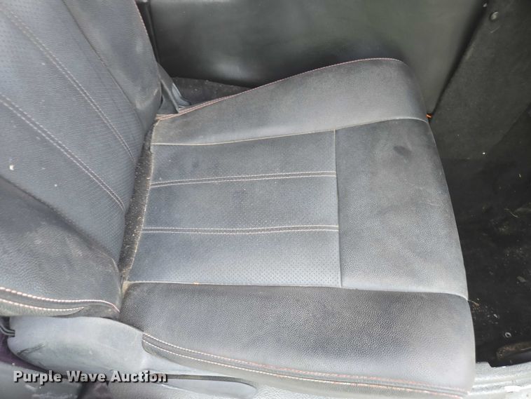 image for item YA1148 1986 AM General M998 Humvee SUV