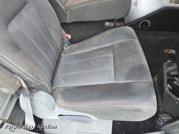 image for item YA1148 1986 AM General M998 Humvee SUV