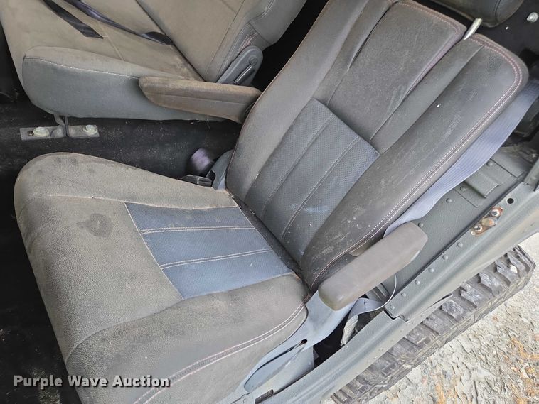 image for item YA1148 1986 AM General M998 Humvee SUV