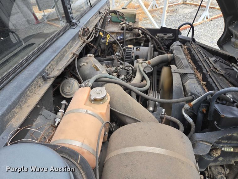 image for item YA1148 1986 AM General M998 Humvee SUV