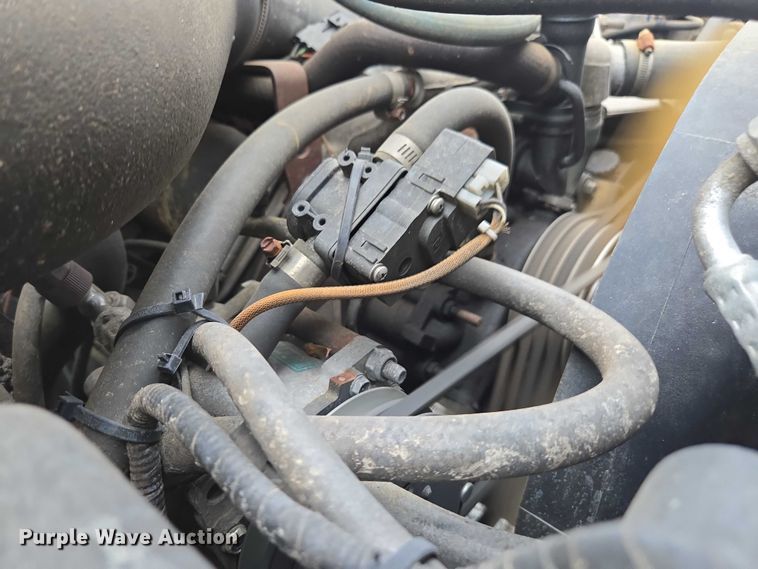 image for item YA1148 1986 AM General M998 Humvee SUV