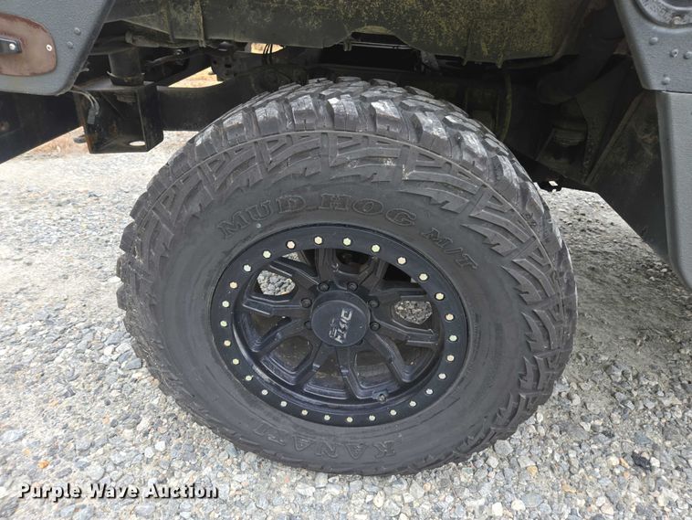 image for item YA1148 1986 AM General M998 Humvee SUV