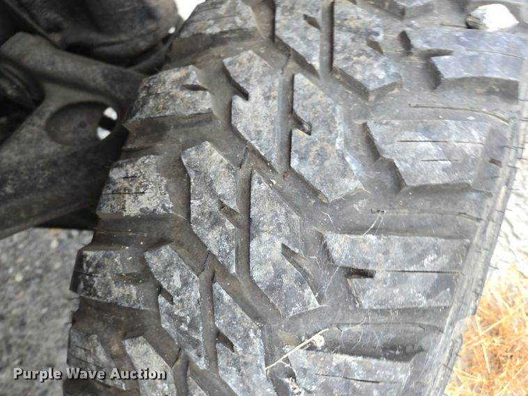 image for item YA1148 1986 AM General M998 Humvee SUV