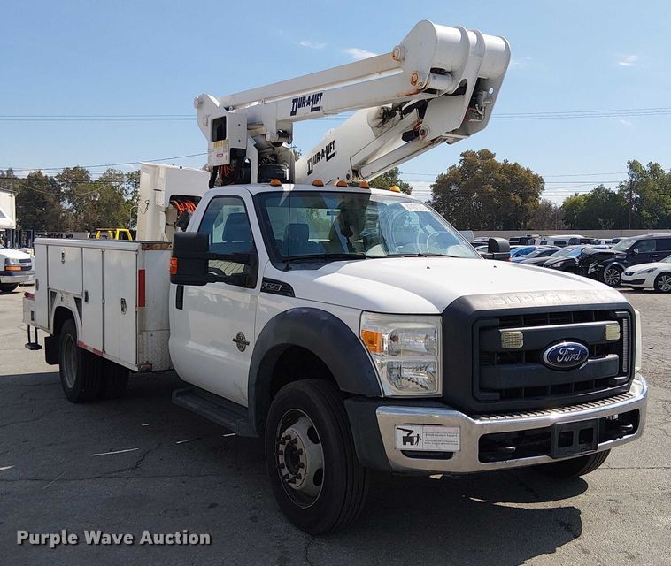 image for item YA1157 2016 Ford F550 Super Duty bucket truck
