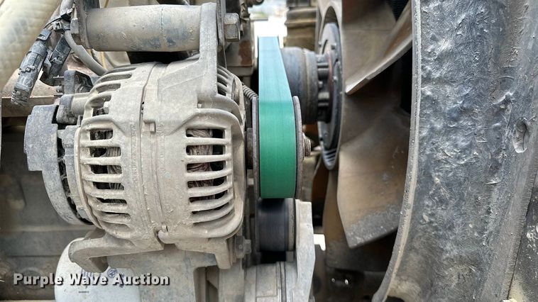 image for item DF8598 1999 International 4900 dump truck