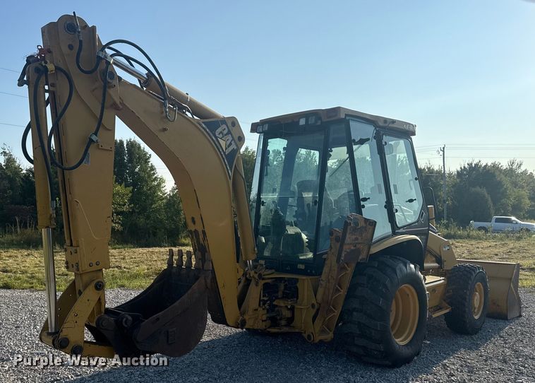RETROEXCAVADORA 2004 CATERPILLAR 420D