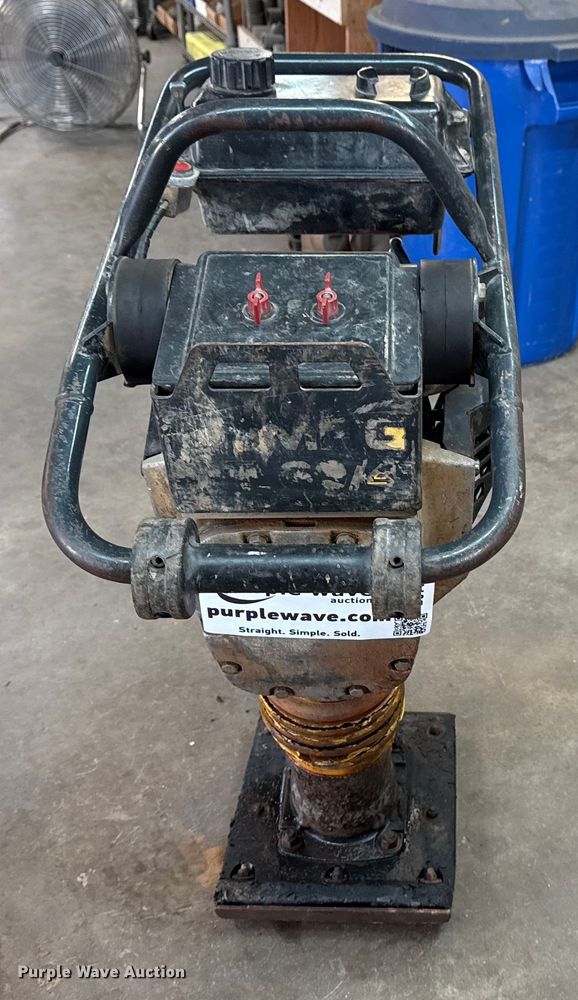 image for item DJ7795 2006 Bomag BT 60/4 plate compactor