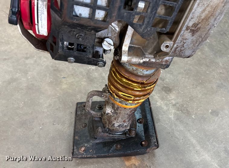 image for item DJ7795 2006 Bomag BT 60/4 plate compactor