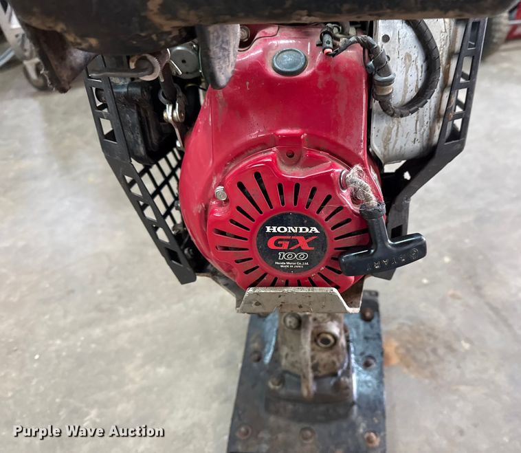 image for item DJ7795 2006 Bomag BT 60/4 plate compactor