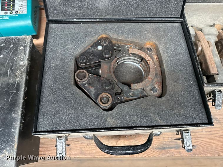 image for item DJ7796 (2) Nibco PC-280 press tools