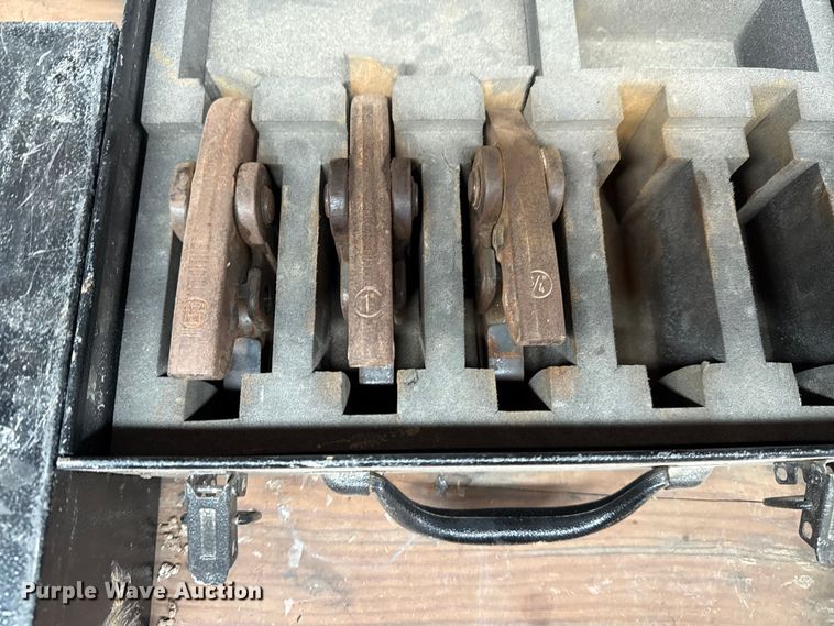 image for item DJ7796 (2) Nibco PC-280 press tools