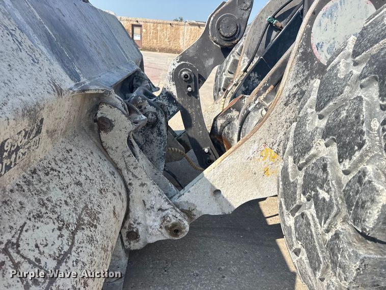 image for item DJ7800 2008 Volvo L110F wheel loader