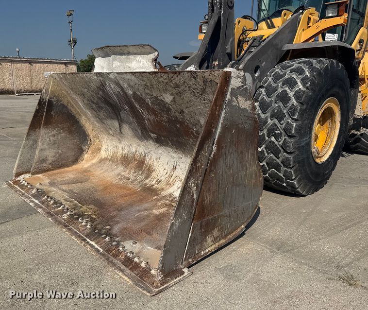 image for item DJ7800 2008 Volvo L110F wheel loader