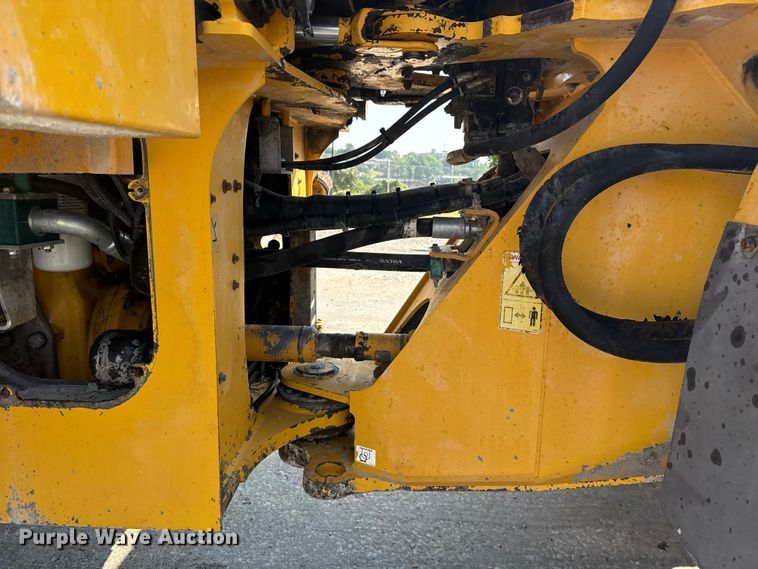 image for item DJ7800 2008 Volvo L110F wheel loader