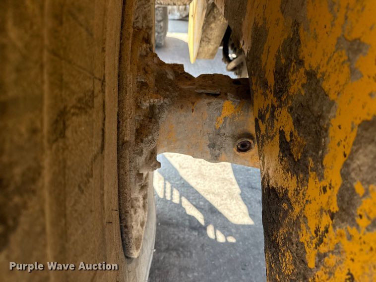 image for item DJ7800 2008 Volvo L110F wheel loader