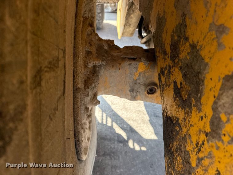 image for item DJ7800 2008 Volvo L110F wheel loader