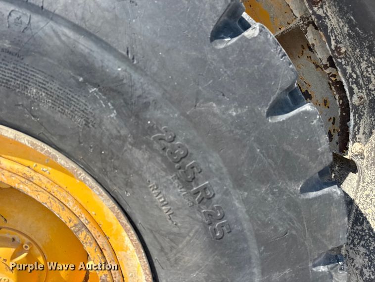 image for item DJ7800 2008 Volvo L110F wheel loader