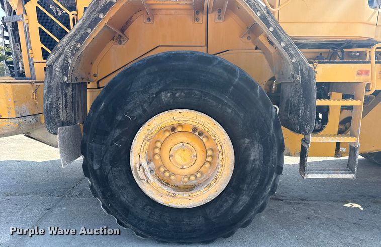 image for item DJ7800 2008 Volvo L110F wheel loader