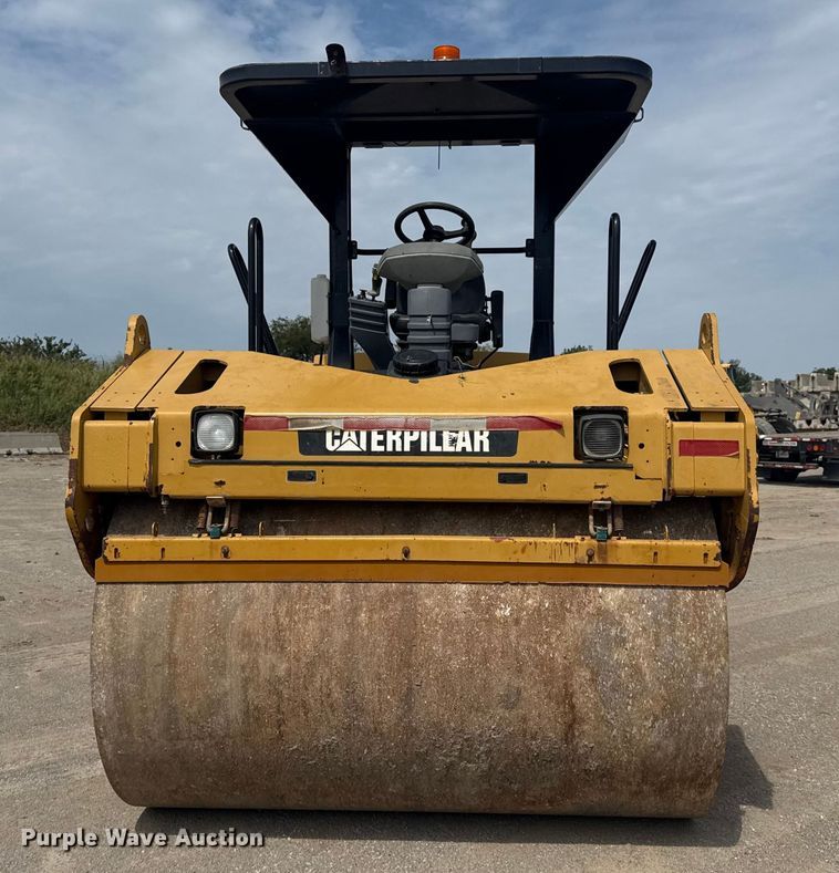 COMPACTADOR 2007 CATERPILLAR CB534DXW