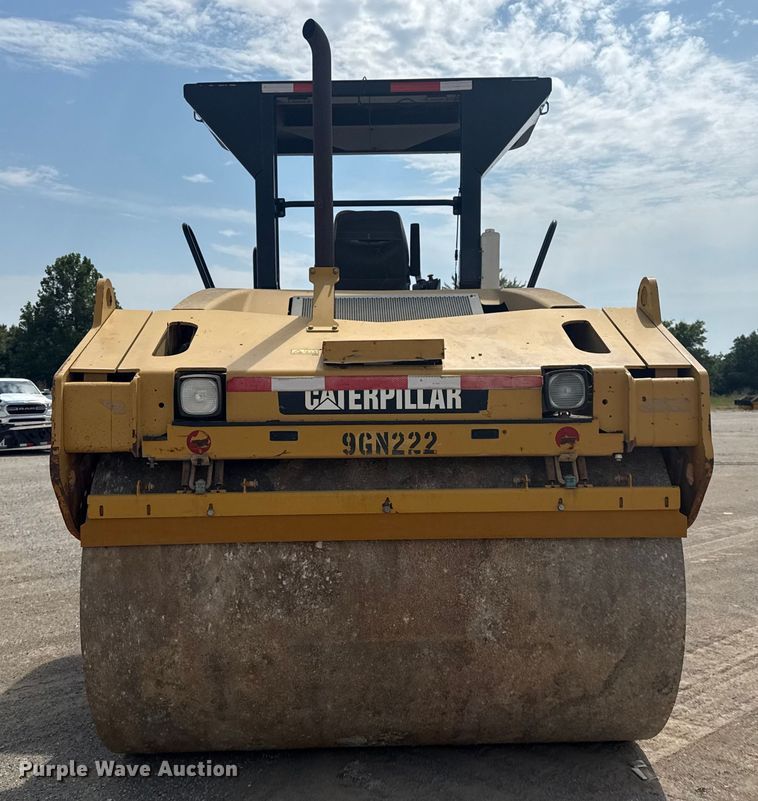 image for item DJ7802 2007 Caterpillar CB-534D XW double drum vibratory roller