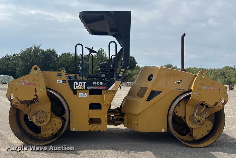 image for item DJ7802 2007 Caterpillar CB-534D XW double drum vibratory roller
