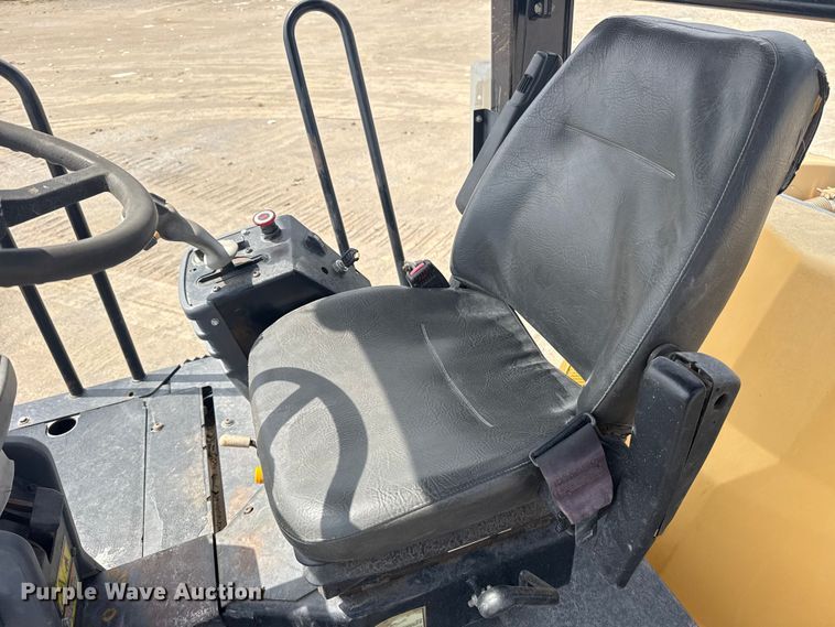 image for item DJ7802 2007 Caterpillar CB-534D XW double drum vibratory roller