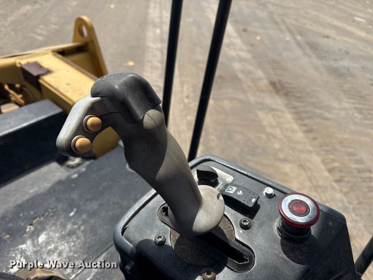 image for item DJ7802 2007 Caterpillar CB-534D XW double drum vibratory roller