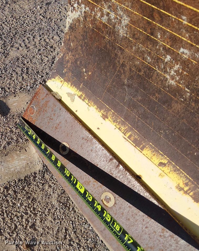 image for item DJ7806 Bomag BW145PDH-3 single drum vibratory roller