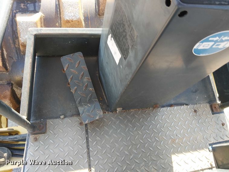 image for item DJ7806 Bomag BW145PDH-3 single drum vibratory roller