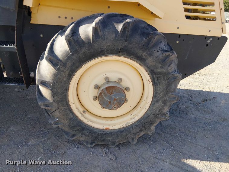 image for item DJ7806 Bomag BW145PDH-3 single drum vibratory roller