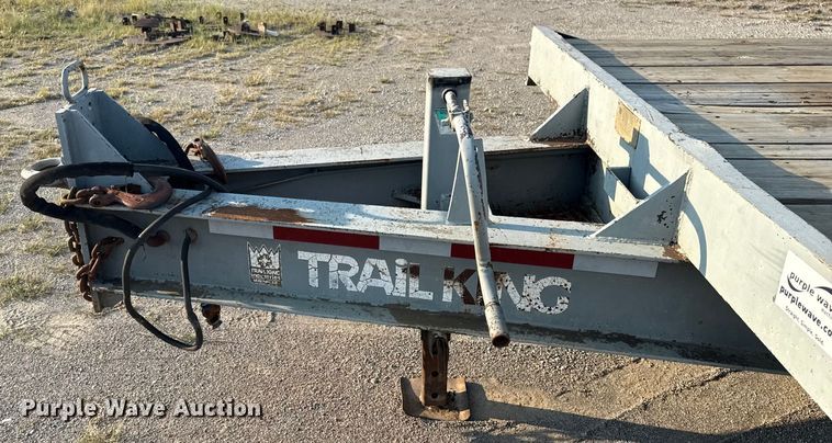 image for item DJ7813 1995 Trail King TK40LP-2400 equipment trailer