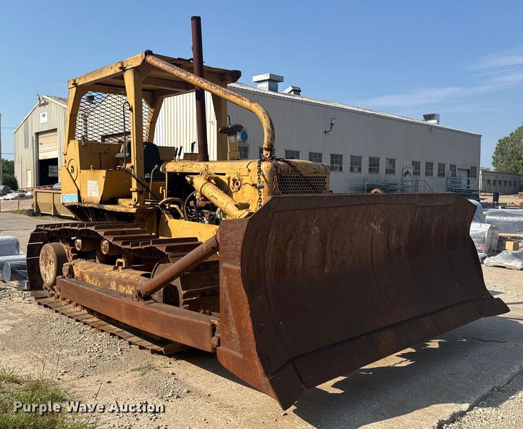 image for item DJ7815 1972 Dresser TD15B dozer