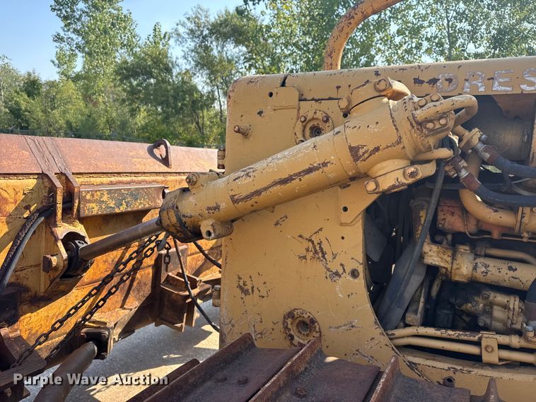 image for item DJ7815 1972 Dresser TD15B dozer