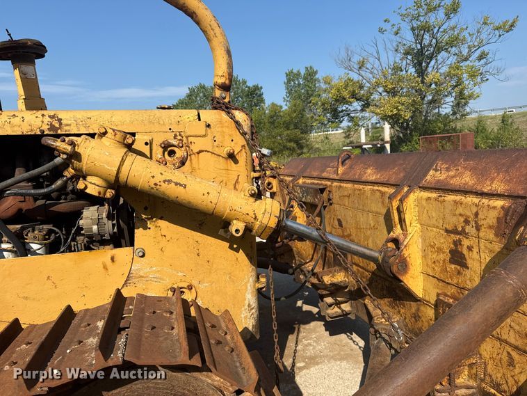 image for item DJ7815 1972 Dresser TD15B dozer