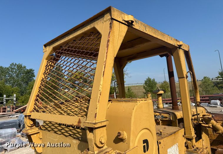 image for item DJ7815 1972 Dresser TD15B dozer
