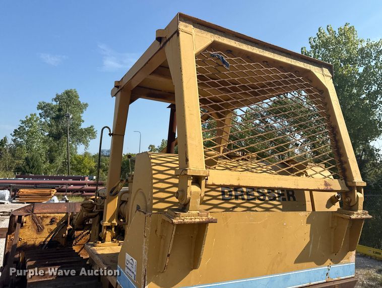 image for item DJ7815 1972 Dresser TD15B dozer