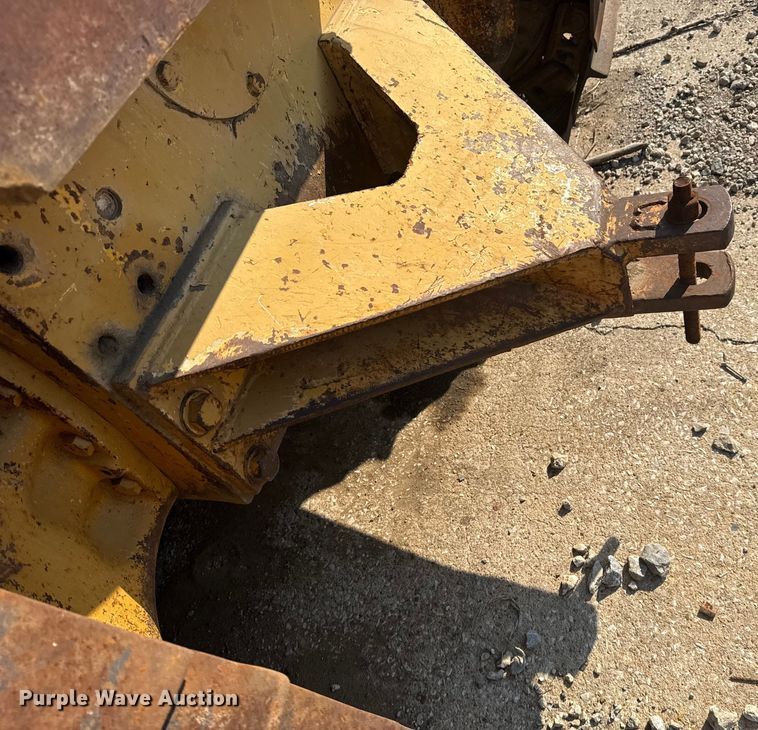 image for item DJ7815 1972 Dresser TD15B dozer