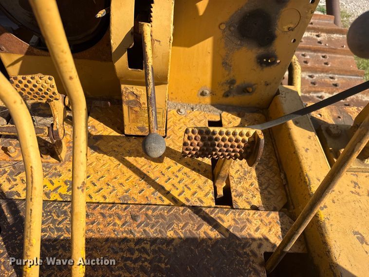 image for item DJ7815 1972 Dresser TD15B dozer