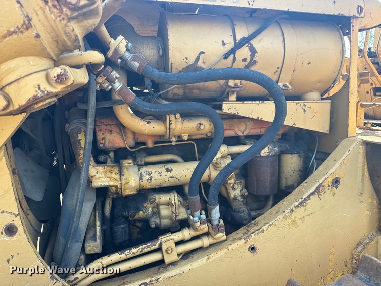 image for item DJ7815 1972 Dresser TD15B dozer