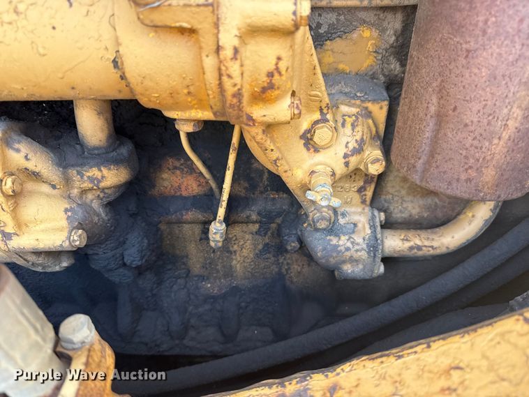 image for item DJ7815 1972 Dresser TD15B dozer