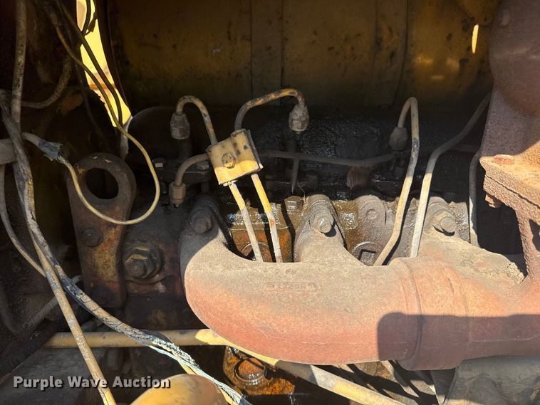 image for item DJ7815 1972 Dresser TD15B dozer