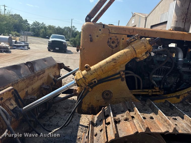 image for item DJ7816 1972 Dresser TD15C dozer