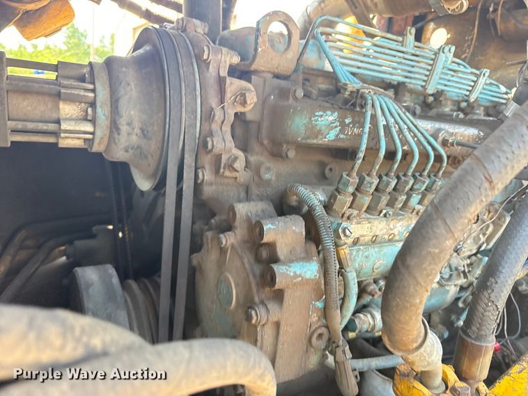 image for item DJ7816 1972 Dresser TD15C dozer