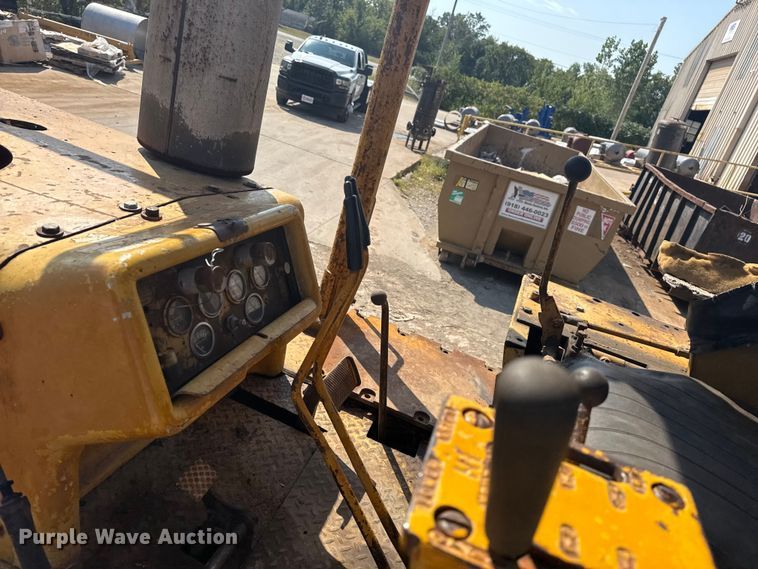 image for item DJ7816 1972 Dresser TD15C dozer